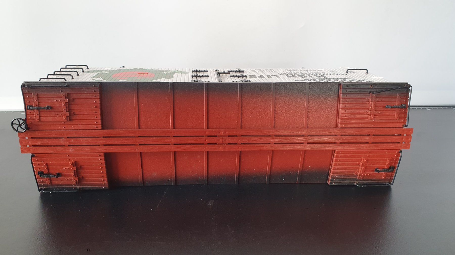 LGB Modellini di ferrovie: LGB: BOX CAR MILLER 4072 OVP – Usato da Biglen venduto da taunus82 4