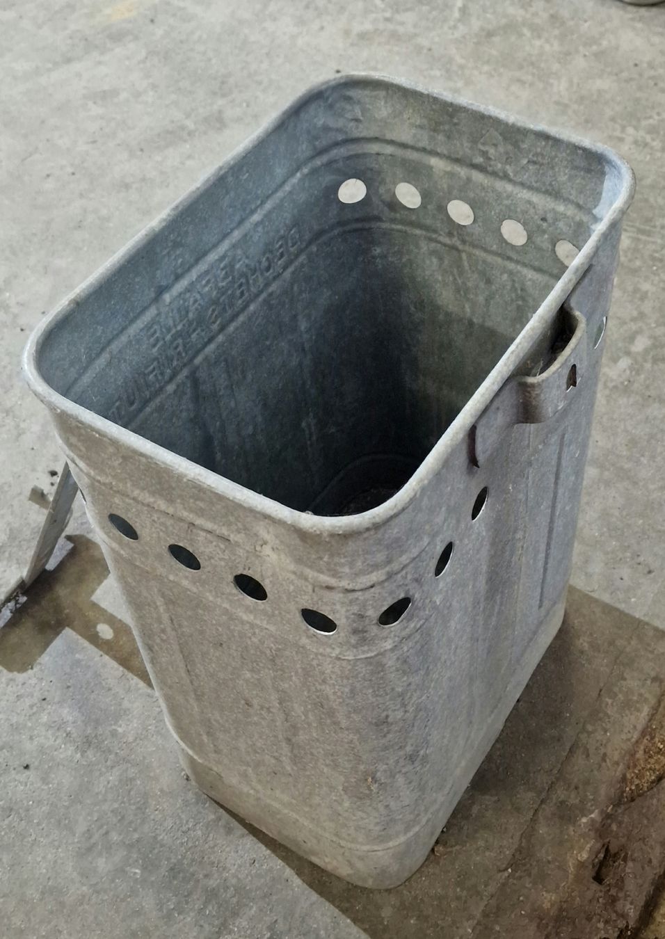 Cestini per rifiuti: Abfalleimer – Usato da Bottenwil venduto da FaGrab 1