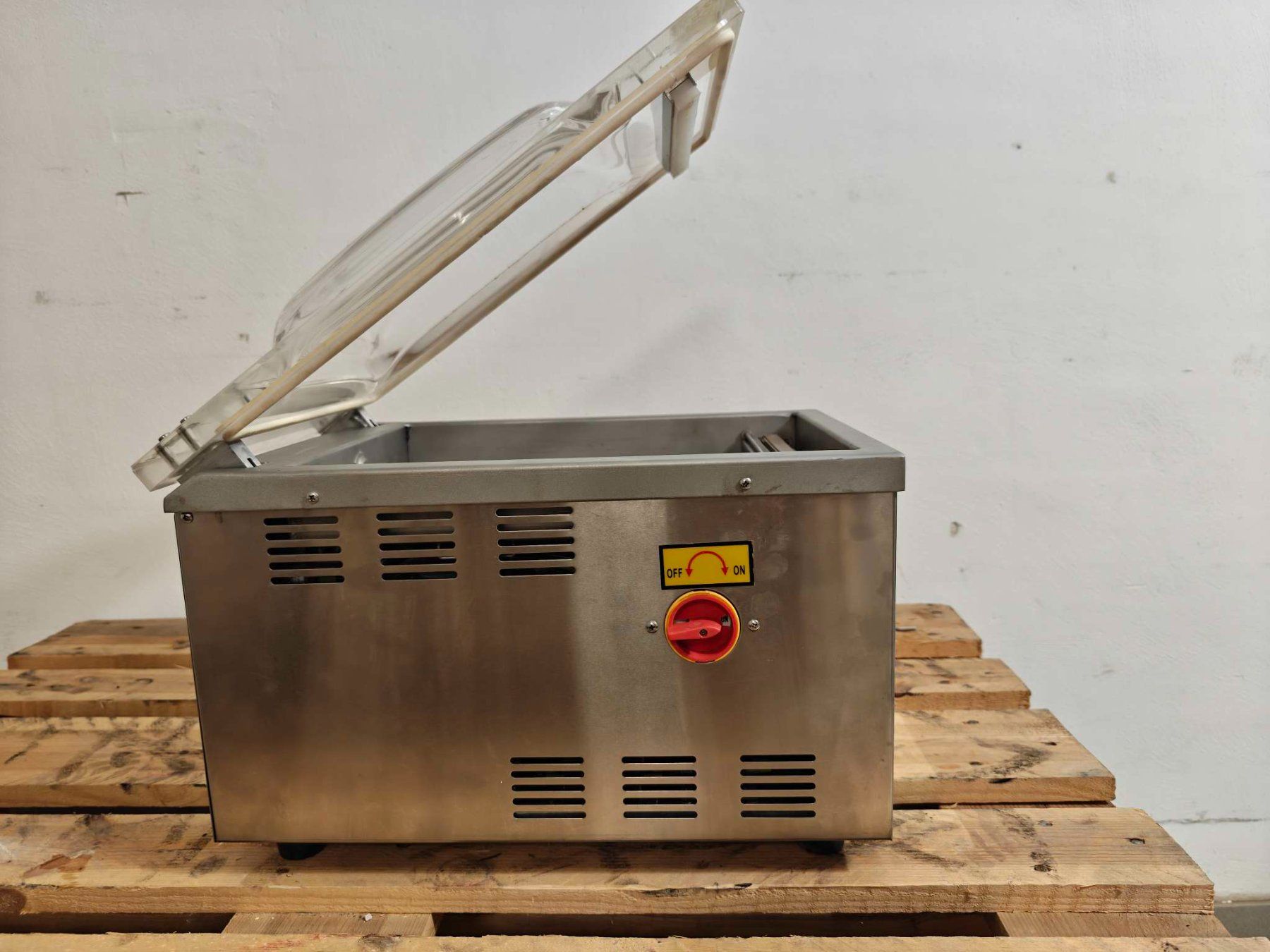 Küchengeräte: Vakuummaschine 6 m³/h Vakuumiermaschine Vakuumgerät m Mangel – Defekt aus Baar von Werkzeugzentrum 4
