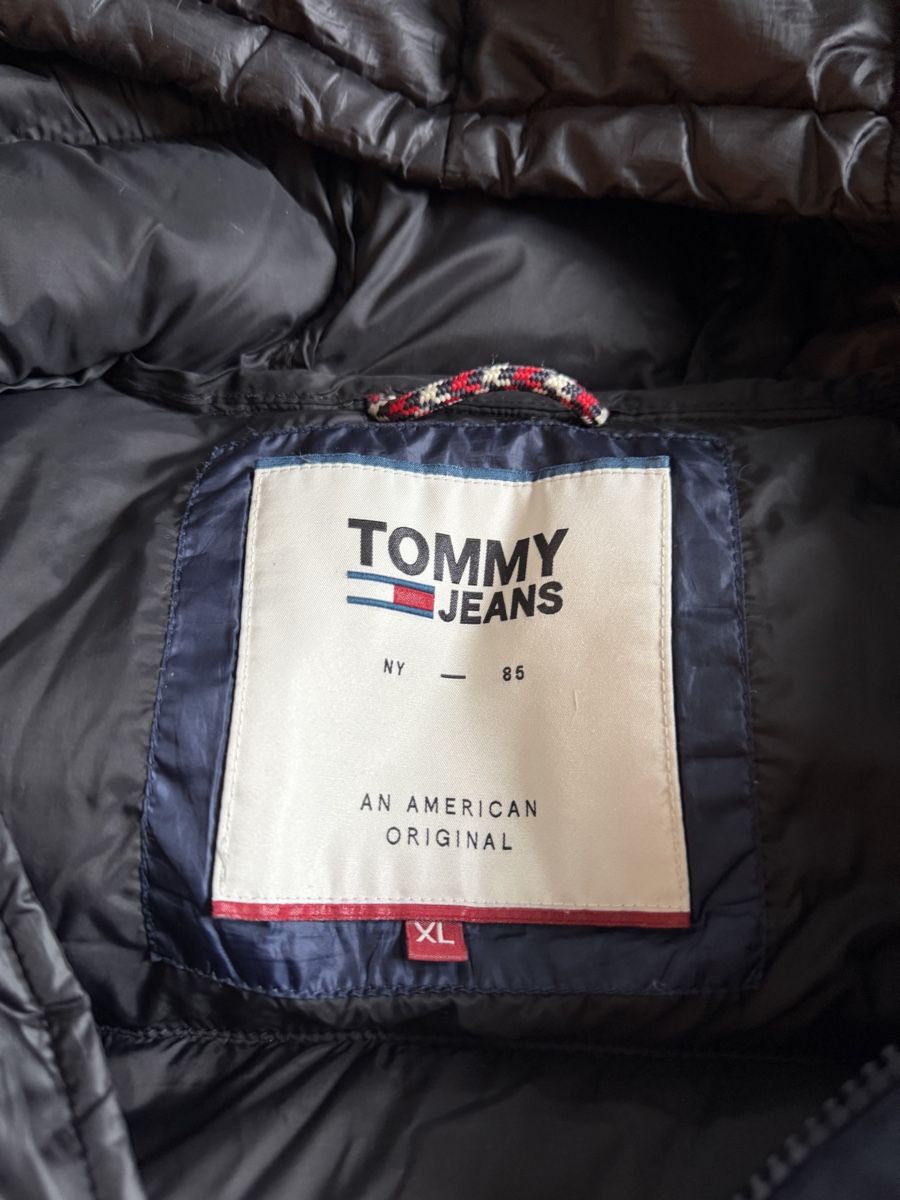Tommy Hilfiger Giacche: Tommy Hilfiger  – Usato da Gattikon venduto da Mariani3 3