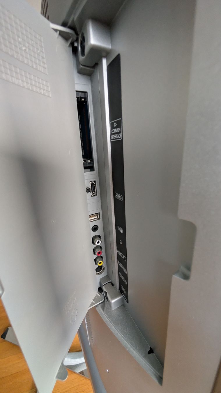 Loewe Appareils TV: Loewe Individual 40 3D (Compose 400 DR+) – D'occasion à Obfelden par nexus1981 3