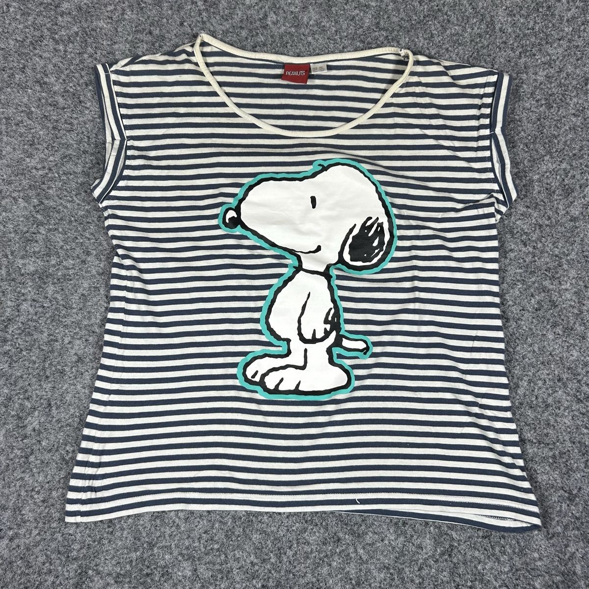 T-shirts: T-shirt Peanuts  – D'occasion à La Sagne NE par Matlasape