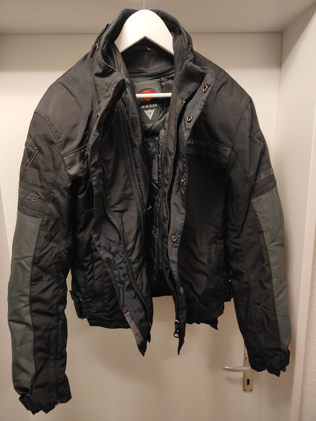 Dainese Giacche: Dainese Dtec grösse 50 – Nuovo (secondo la descrizione) da Effretikon venduto da Gaming.TCG.