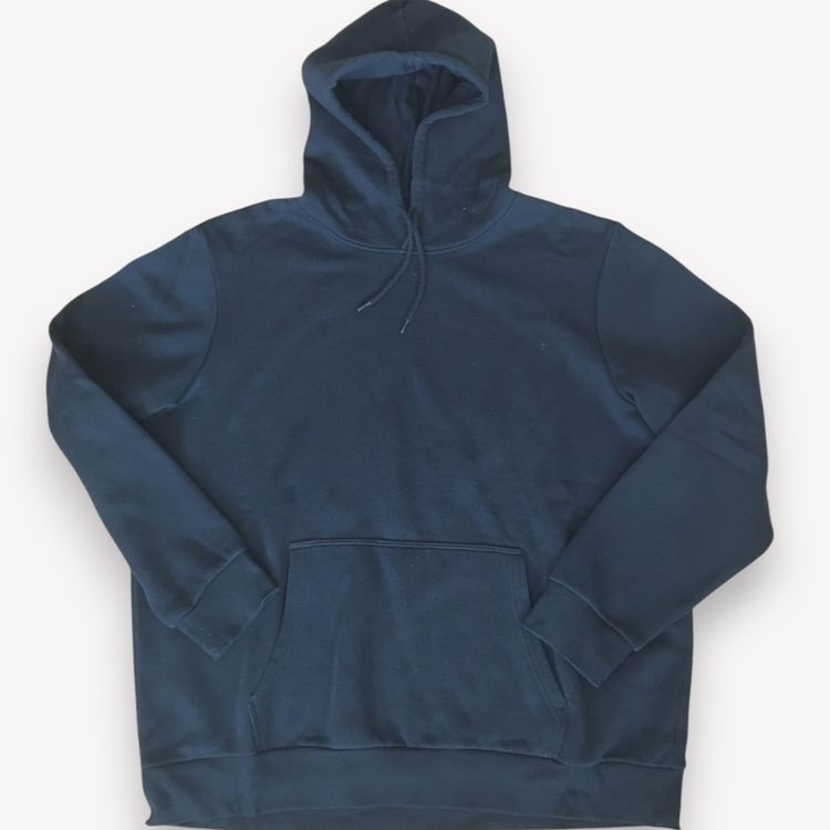 Pulls & Sweat-shirts: Schwarzer Hoodie, Gr. XXL – D'occasion à Basel par Nofretete39 3