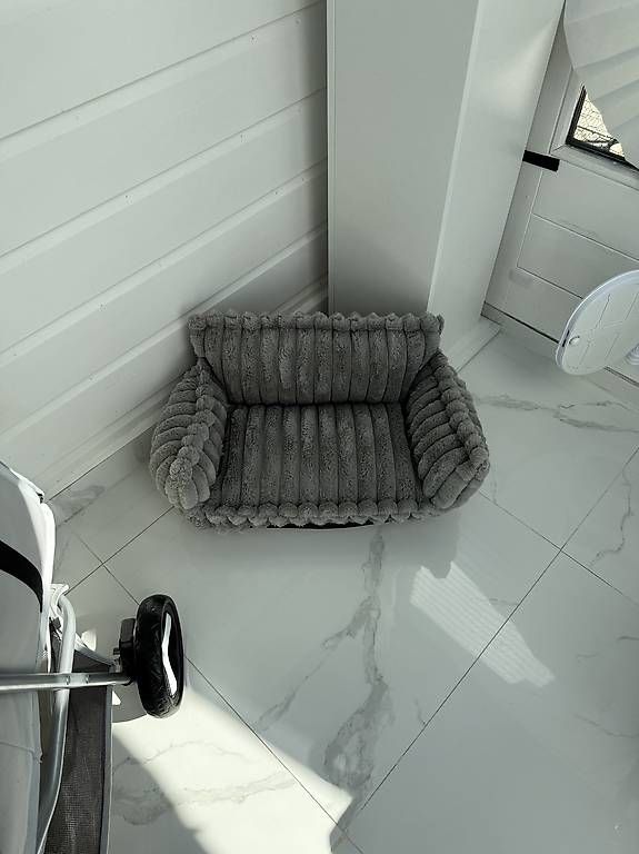 Divani: tier sofa  – Usato da Adligenswil venduto da balboa5 2