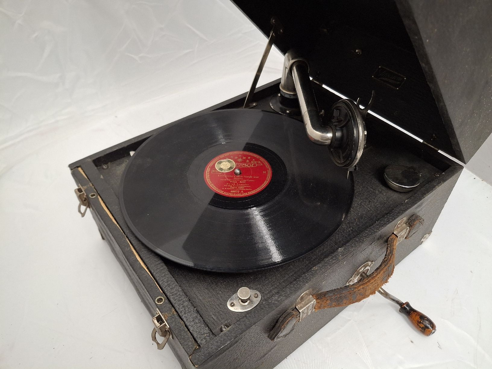 Plattenspieler: Antikes Grammophon mit Kurbel – Gebraucht aus Fislisbach von HurtiBrocki 2