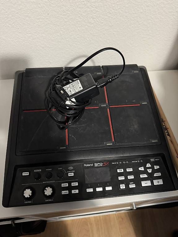 Musikinstrumente: Roland SPD-SX sampling pad – Gebraucht aus Jona von Seraina_T