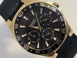 Guess Herrenuhr 44mm (läuft)