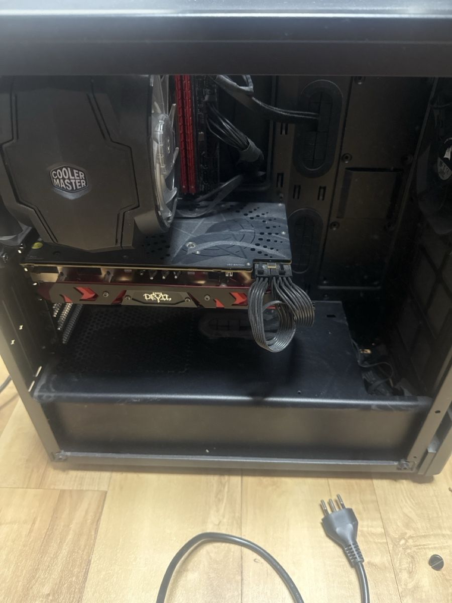PC: solider gebrauchter Gaming PC  – Usato da Auw venduto da kue_h5ww 5
