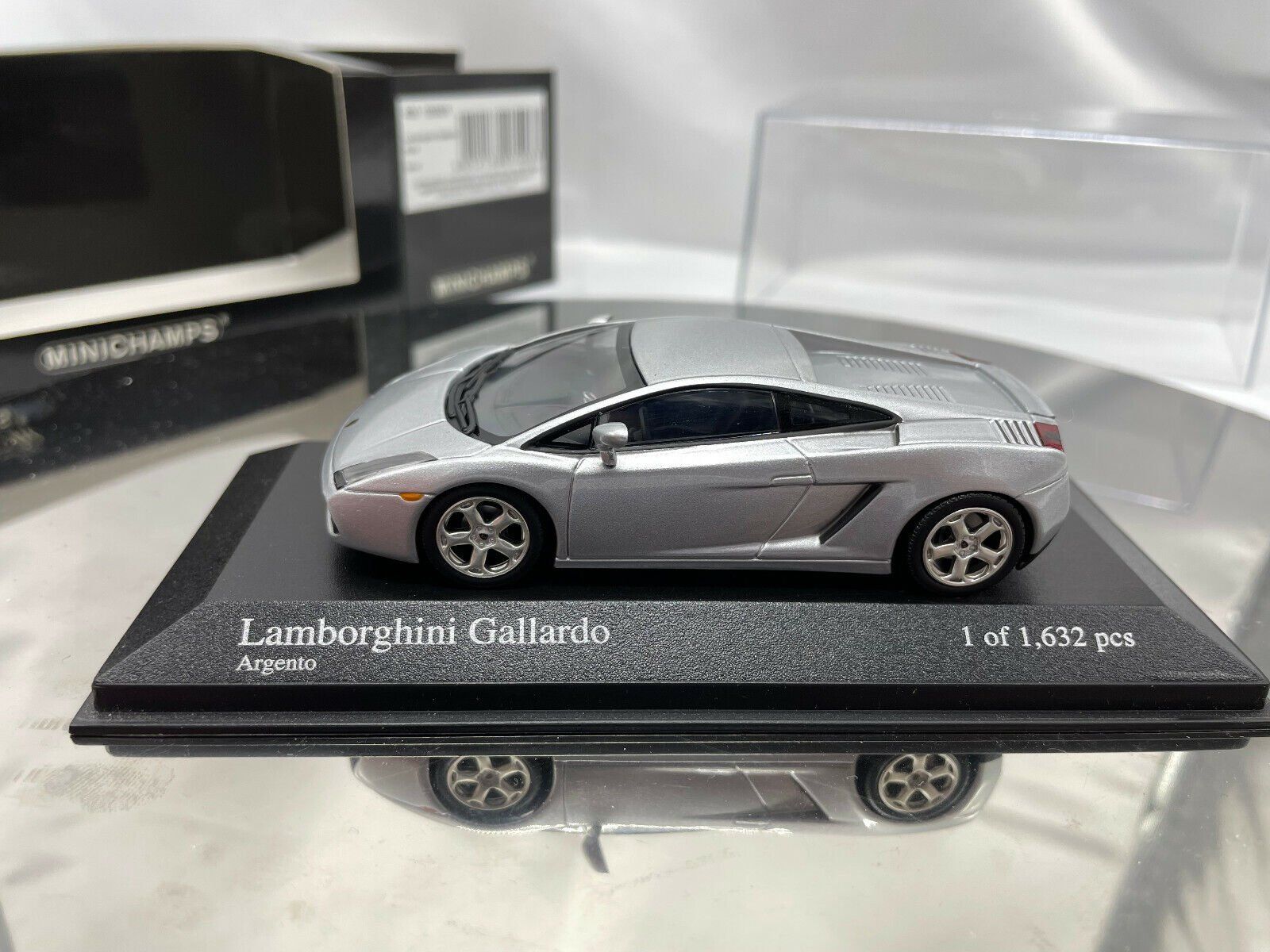 Lamborghini Modellini d'auto: Lamborghini Gallardo (2004) – Nuovo e nell'imballaggio originale da Flawil venduto da Imperiosud 1