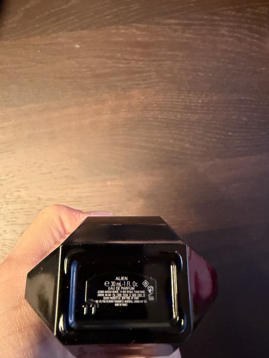 Mugler Parfum & Eau de Toilette: Alien Mugler Parfum 30mL Original  – Gebraucht aus Baar von GerberaRosa 2