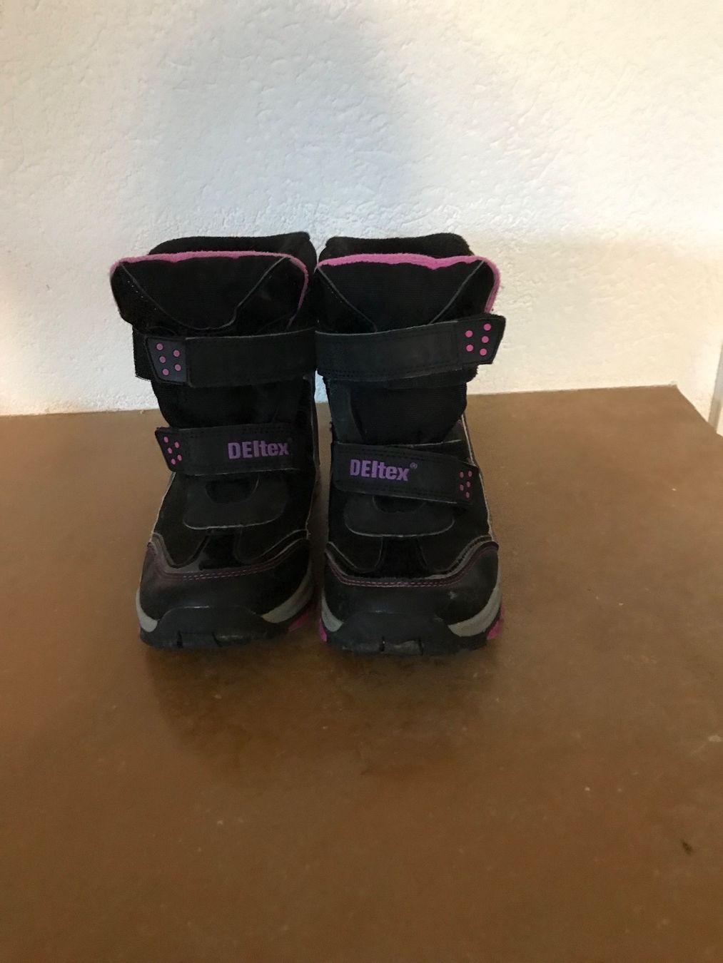 Scarpe per ragazze: Bottes fourrés fille – Usato da Montsevelier venduto da ber_88db 1