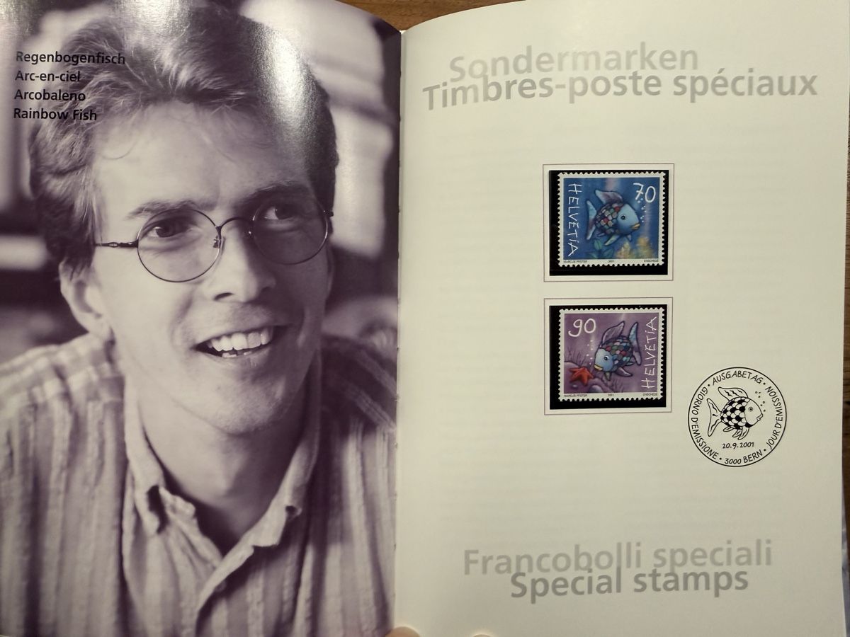 Tous les timbres: Jahrbuch 2001, komplett  – D'occasion à Altdorf UR par Sanna08 7