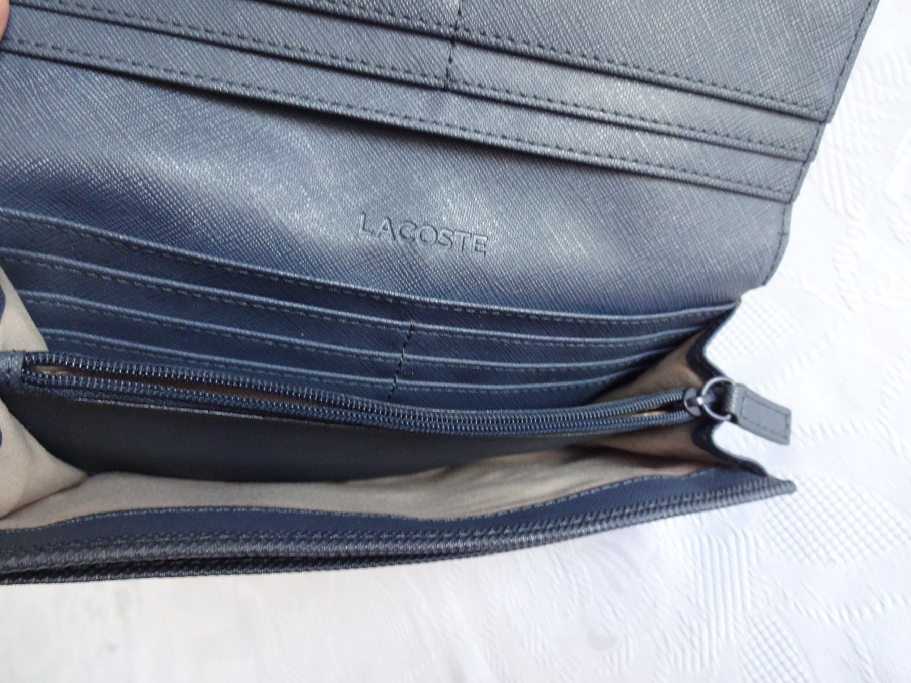 Lacoste Portamonete: Orig." Lacoste " Leder Portemonnaie – Usato da Frauenfeld venduto da Reyy58 3