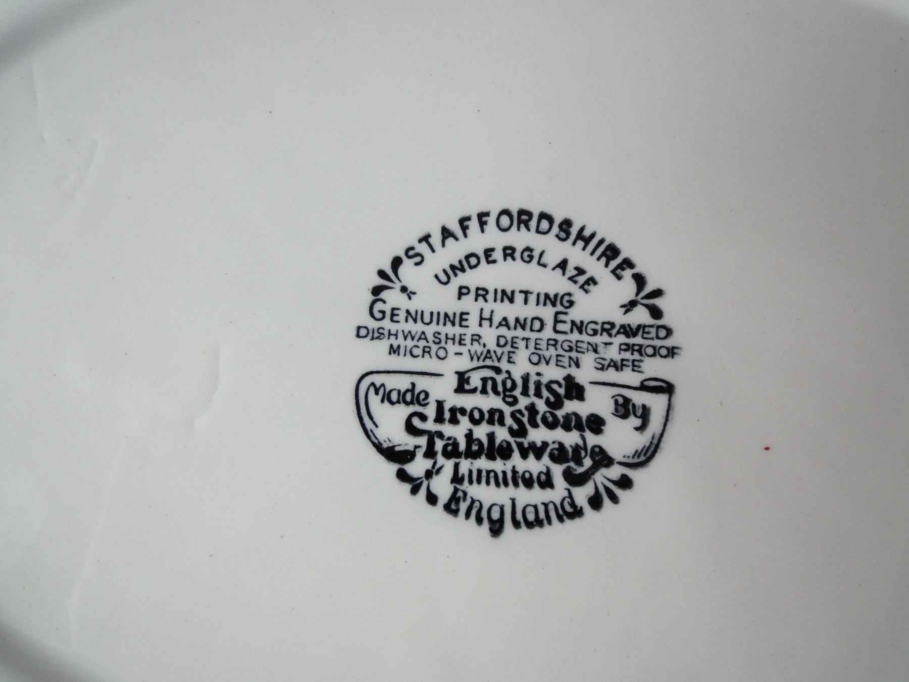 Servierplatten: Vorlegeplatte - Ironstone England – Gebraucht aus Chur von omonia 1