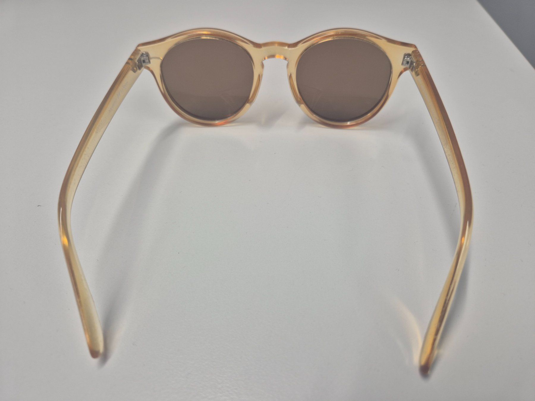Occhiali & Lenti: Sonnenbrille transparent orange braune Gläser – Usato da Luzern venduto da lupol_Verwertungen 1