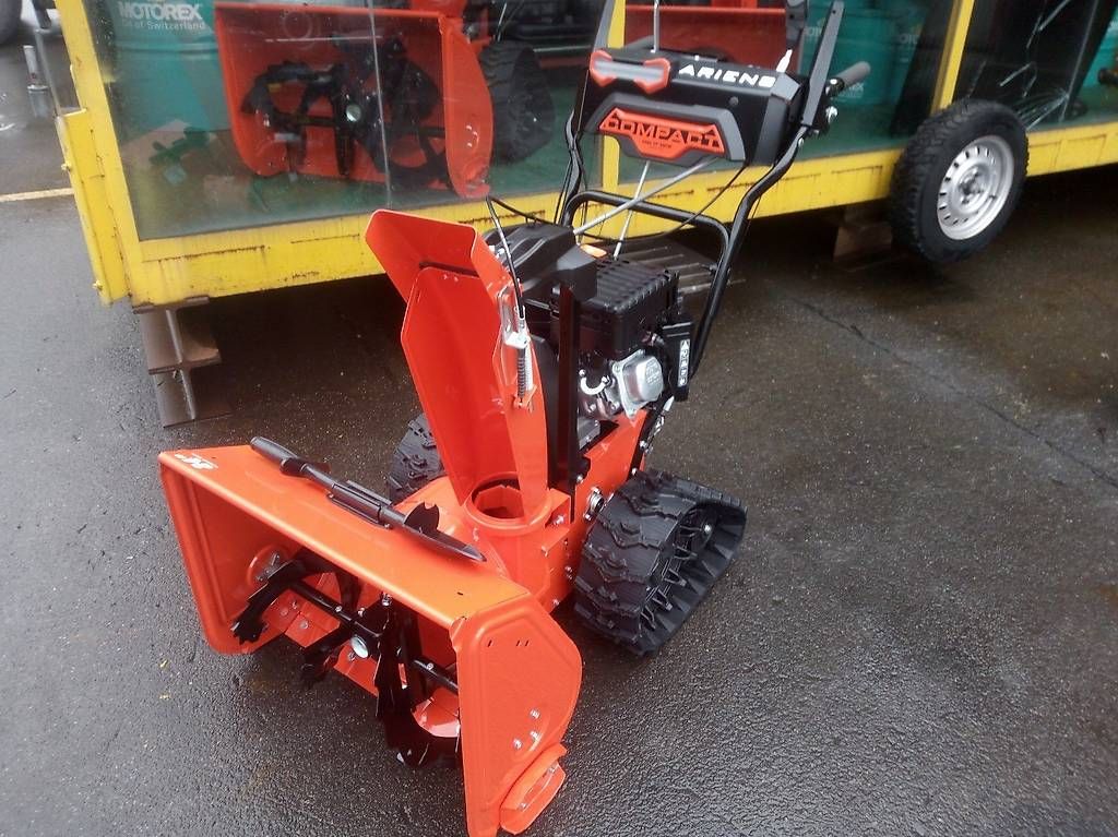 Toutes les machines: Schneefräse Ariens – D'occasion à Sattel par ZetorCabrio