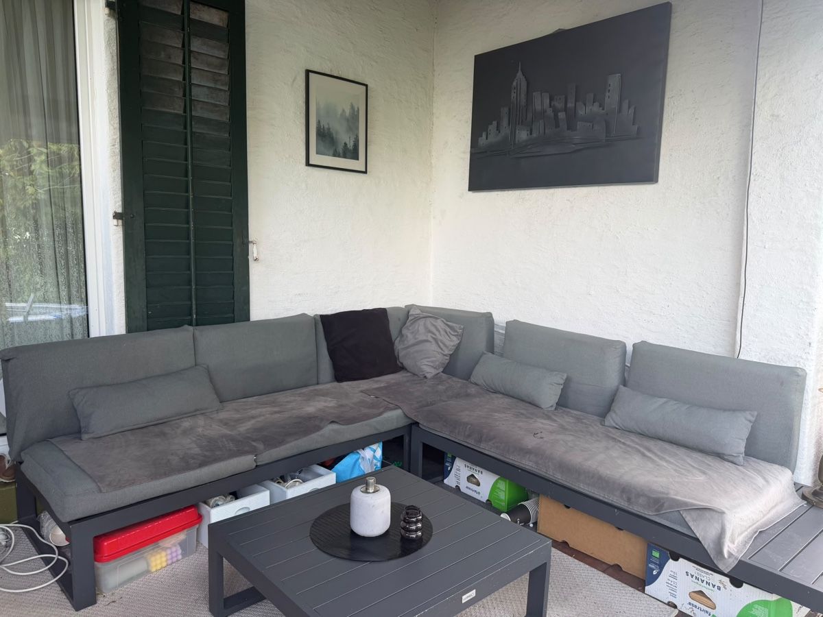 Set di tavolo e panche: Garten Lounge – Usato da Meilen venduto da Mel_j8pl