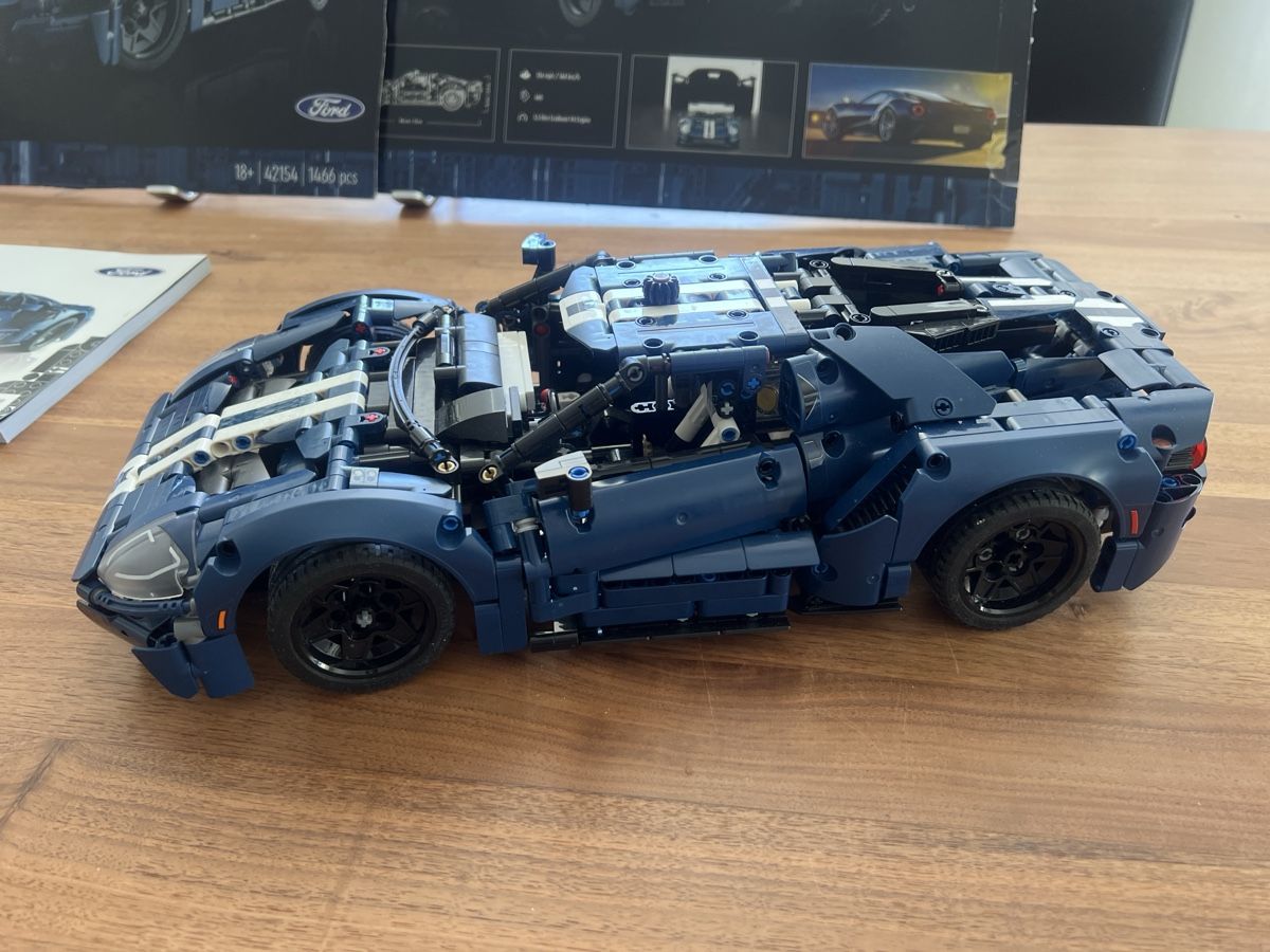 Lego Kit di costruzioni: LEGO Technic Ford GT 42154 – Usato da Zürich venduto da JuneBaby12 1