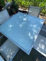 Gartentisch mit 4 Stühlen zu verkaufen