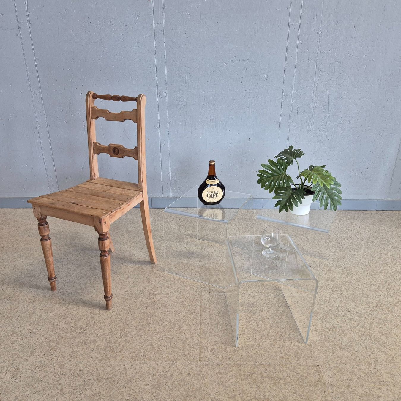 Tische: 3er Set 1980 Plexiglas Acryl Coffee-Table Beistelltisch – Gebraucht aus Nottwil von Wondewa-Shop 6
