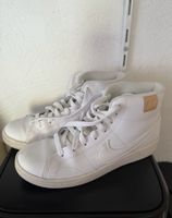 Nike Sneakers 38.5