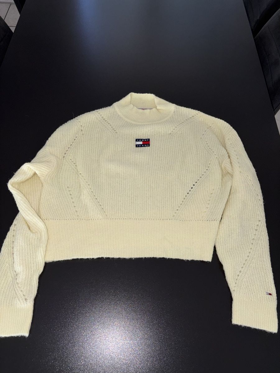 Pullover & Sweatshirts: Tommy Jeans Damen Pullover – Gebraucht aus Niederlenz von fed_y5mw