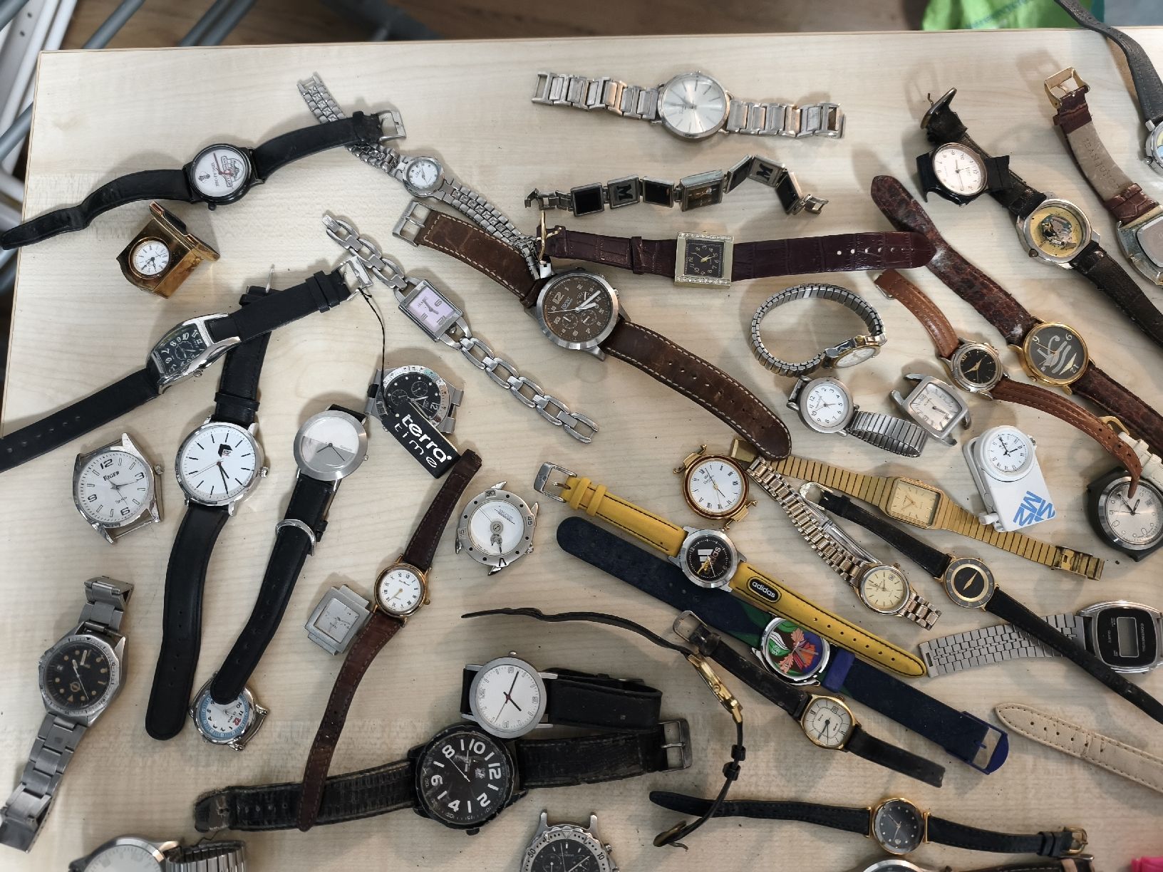 Orologi: Armbanduhr lot – Usato da Kreuzlingen venduto da dad_9x7b 7
