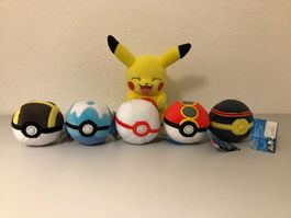 Diverse Pokémon Plüsch