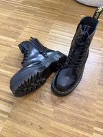 Stiefel Dr. Martens Jadon schwarz neuwertiger Zustand