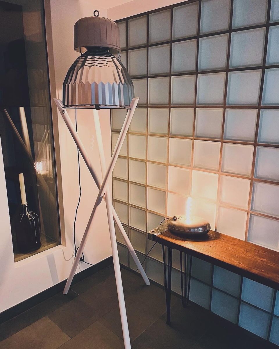 Lampen: Stehlampe – Gebraucht aus Fruthwilen von bodensee_manufaktur