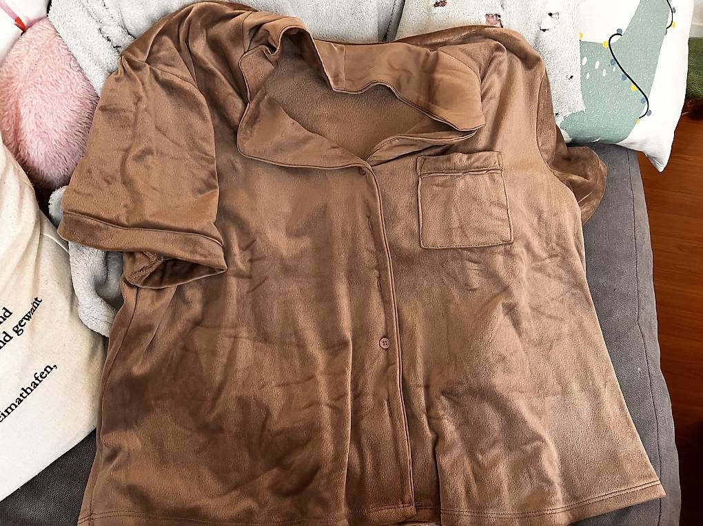 Negligees & Pigiami: pijamaset – Nuovo (secondo la descrizione) da Niederglatt ZH venduto da NICELODEON18
