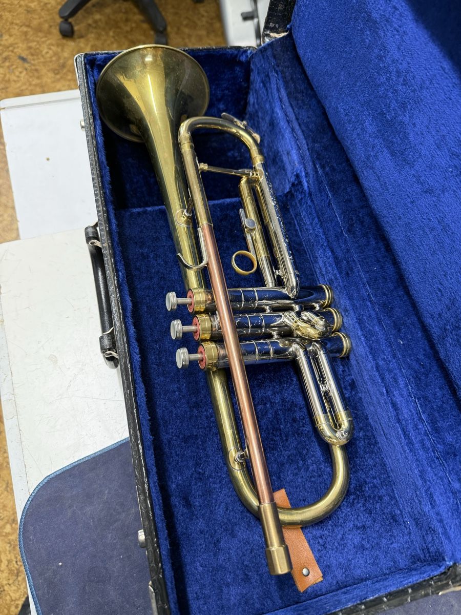 Strumenti musicali: Bb Trompete Conn 6B – Usato da Burgdorf venduto da kla_r5tf