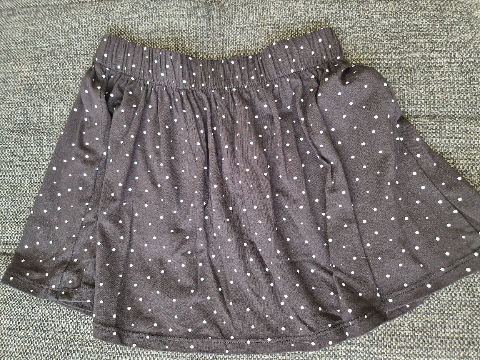 H&M Kleider & Röcke: H&M Rock Gr 122 /128 Organic Cotton – Gebraucht aus Zollikerberg von nmonika