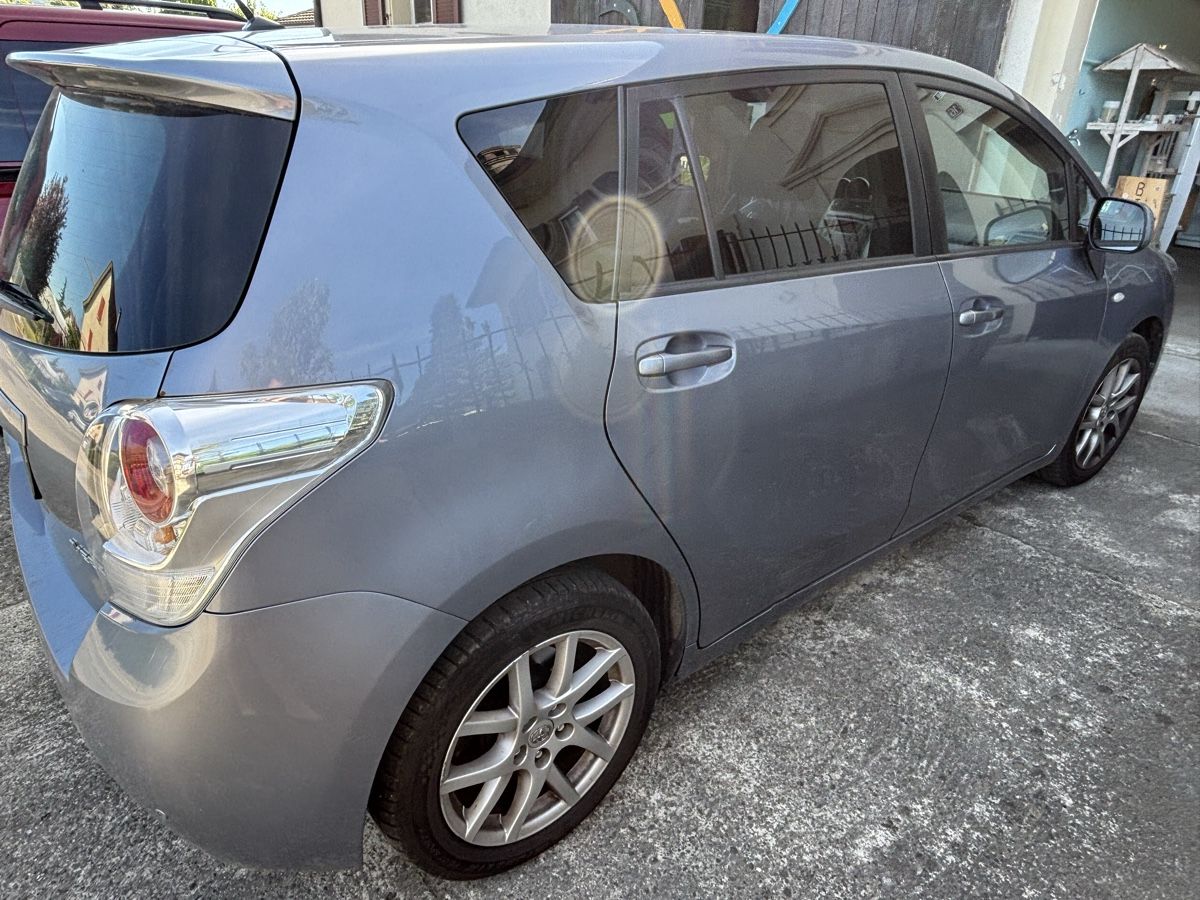 Toyota Automobili: Toyota Verso 1.8 – Usato da Corcelles-près-Payerne venduto da Chene123 3