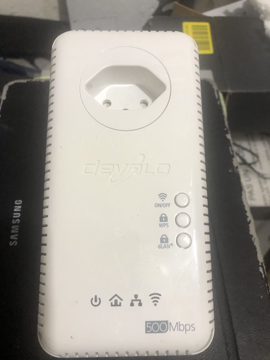 Devolo WiFi: Devolo dLAN 500 AV Wireless+ Adaptateur CPL - WiFi boosté – Usato da Biel-Bienne venduto da alos07