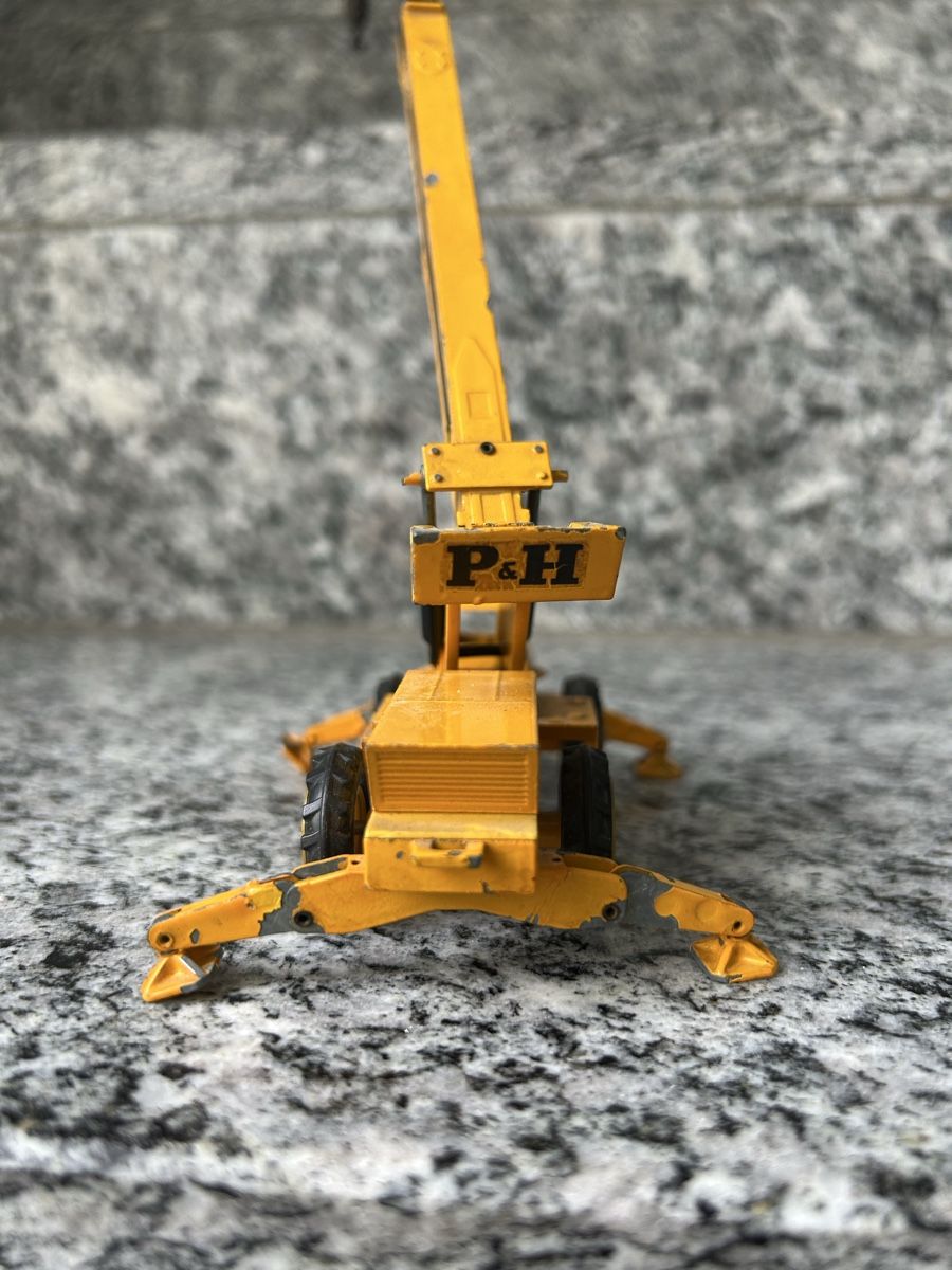 Modellbausätze & Standmodelle: P&H Kran , 1:50 , Gescha – Gebraucht aus Horw von Tigercat635 2