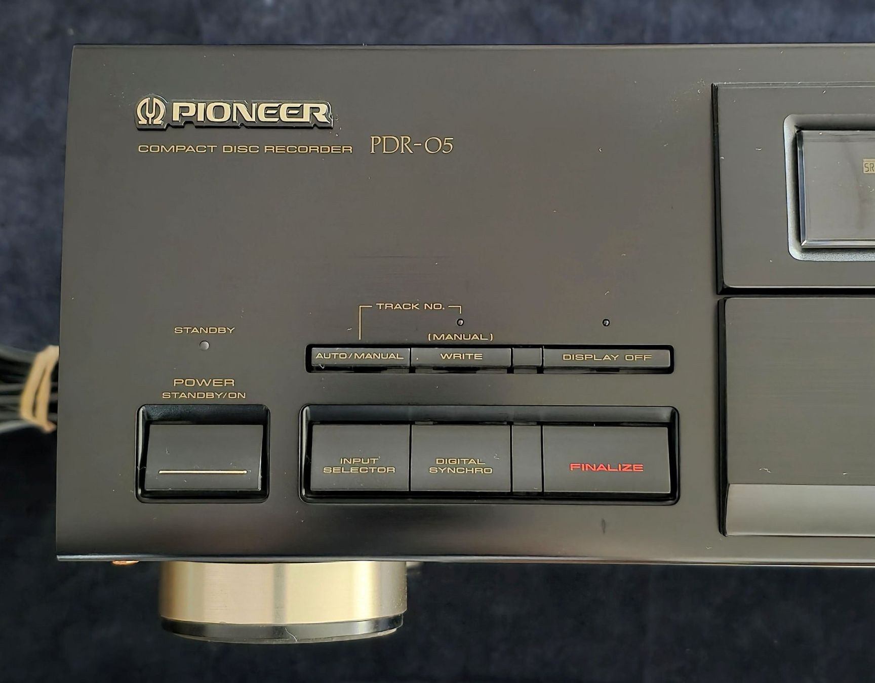 Pioneer Aufnahmegeräte: Pioneer Audio-CD Recorder PDR-05 – Gebraucht aus Adlikon b Regensdorf von Fleiwagon 1