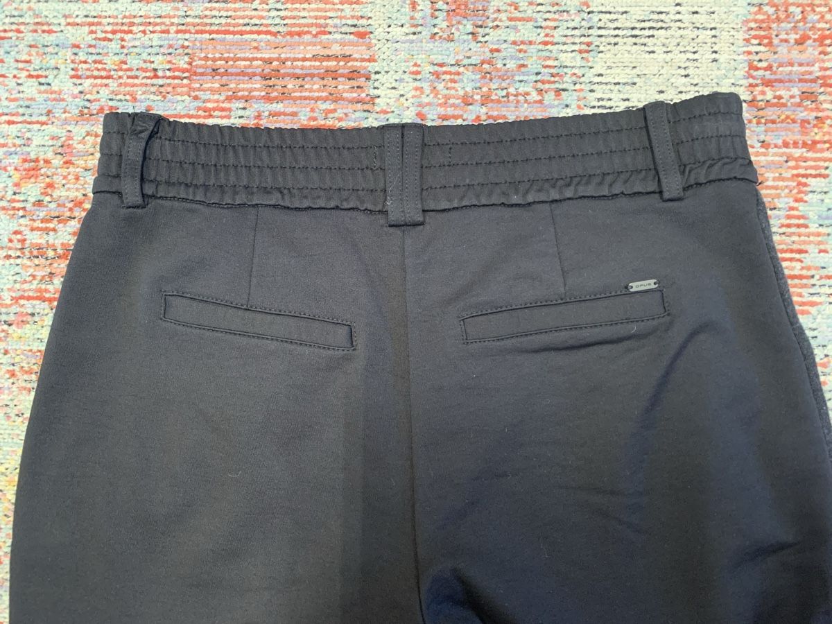 Opus Pantalons: Hosen OPUS D34 – D'occasion à Haag (Rheintal) par Lolette-SG 2