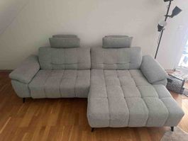 Ecksofa Stoff grau in neuwertigem Zustand