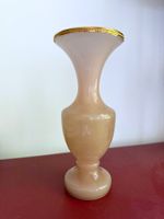 Élégant petit vase opaline rose