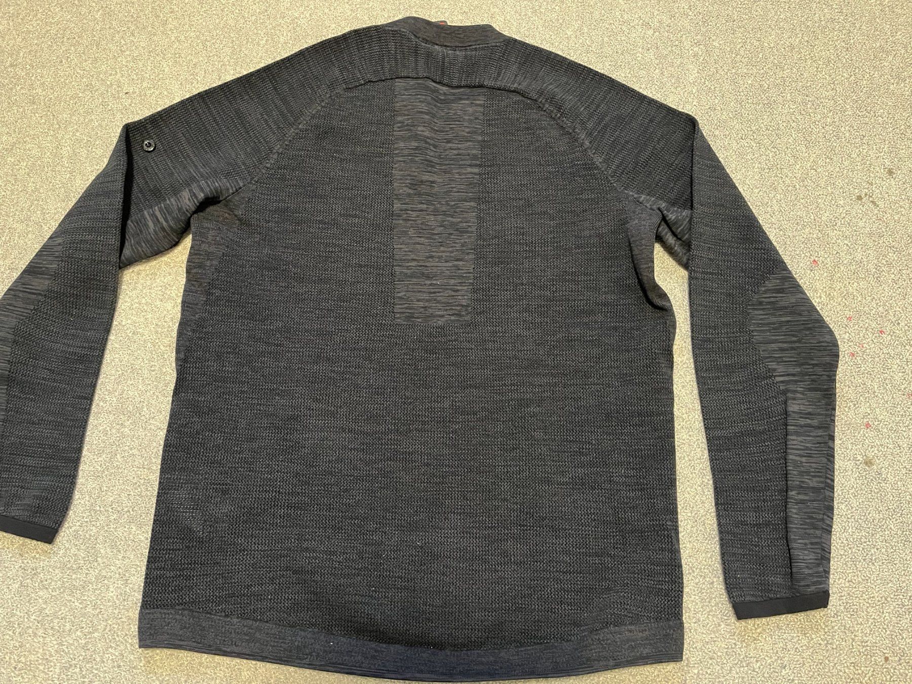 Nike Pullover & Sweatshirts: NIKE Sweatshirt Gr M – Gebraucht aus Rekingen AG von Barmaleus 3
