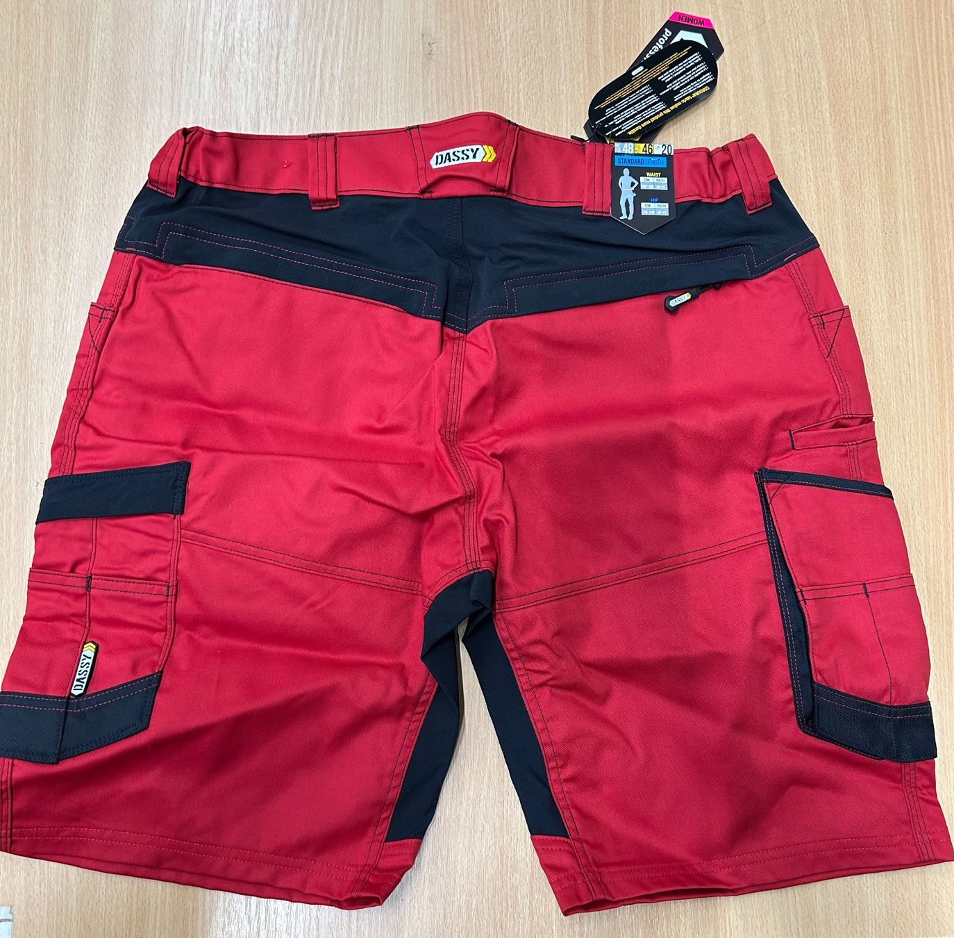 Pantaloni: DASSY AXIS Women, rot, 46 – Nuovo e nell'imballaggio originale da Möhlin venduto da oli_9f6q 1