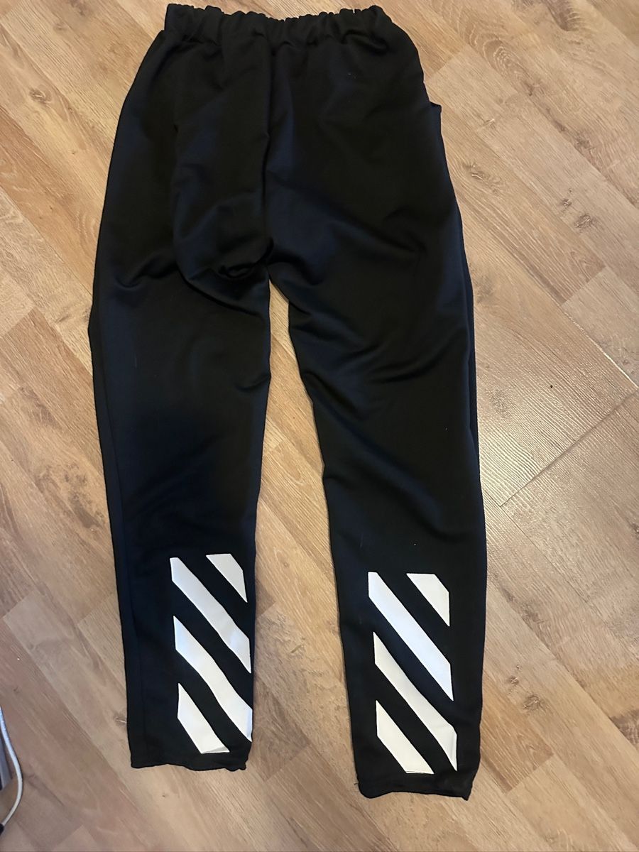 Kleiderpakete: Jogging neuf S ensemble 2 pieces – Neu und originalverpackt aus Boussens von sko_9w6t 3