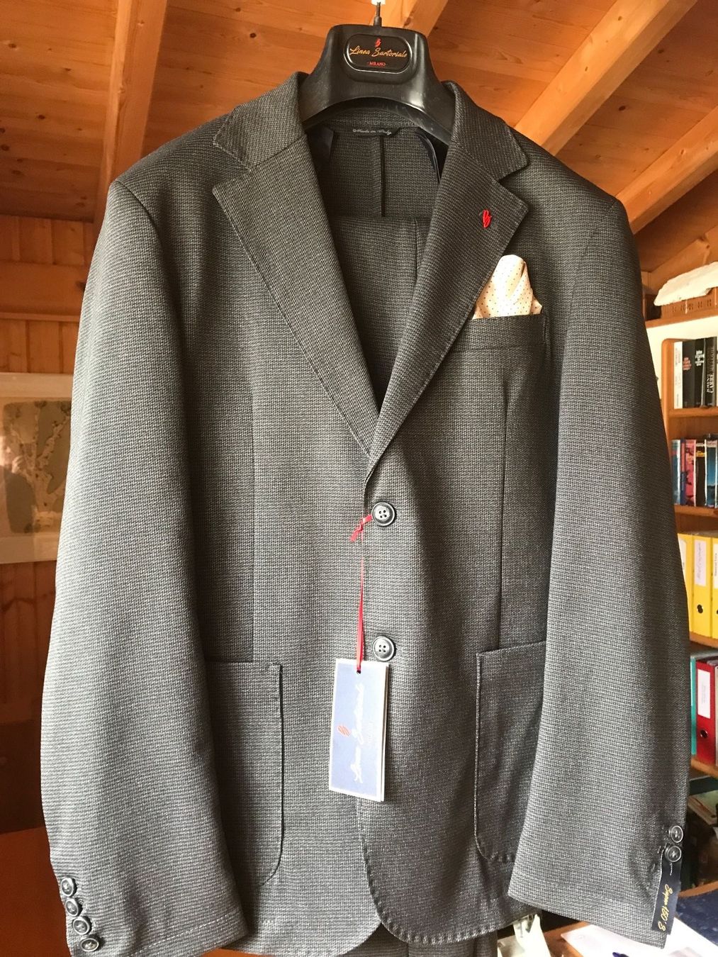 Completi: Herrenanzug "Linea Sartoriale" – Nuovo e nell'imballaggio originale da Küblis venduto da hypofacto