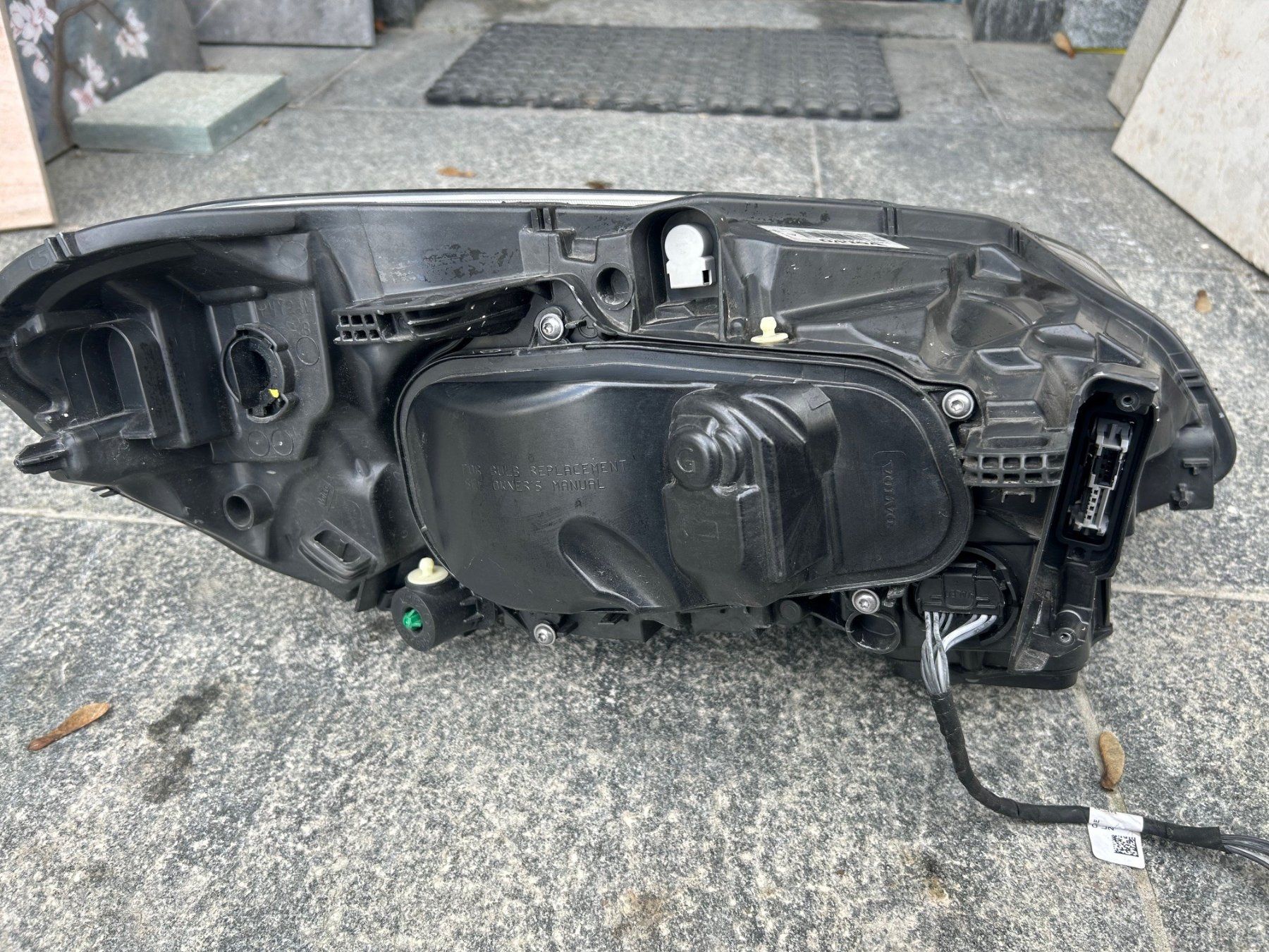 Volvo Alle Autoersatzteile: Scheinwerfer Volvo XC60 – Gebraucht aus Kreuzlingen von lilo224 2