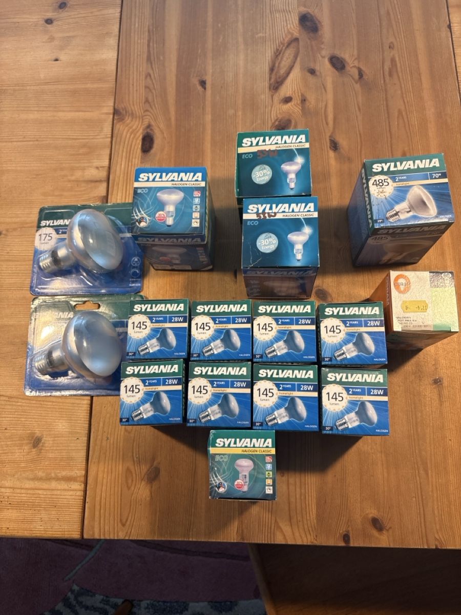 Lampen: Halogen Glühbirnen E27 16Stk – Neu und originalverpackt aus Wittenbach von kramerei.vanessa
