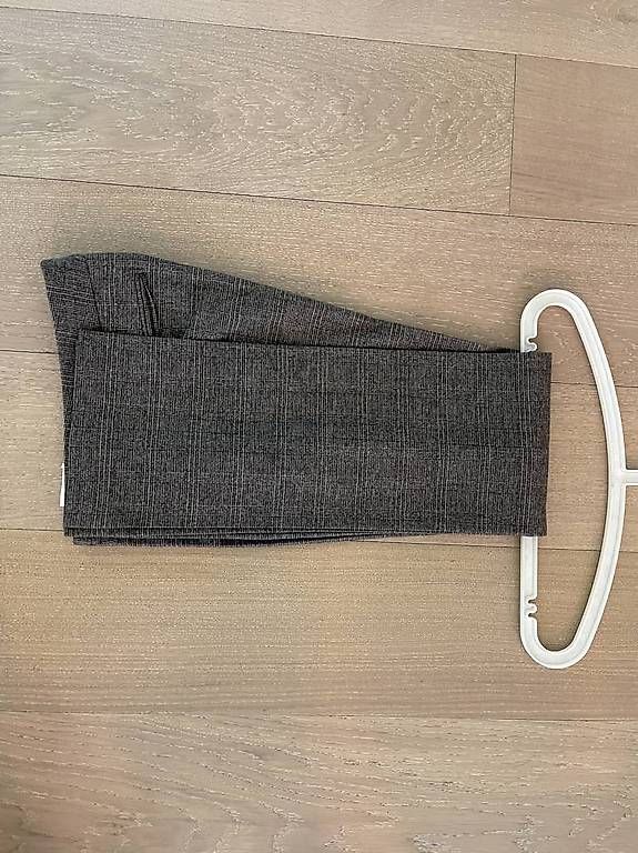 Completi & Tailleur: Tailleur Hugo boss taille 38 – Usato da Genève venduto da m10_t92f 2