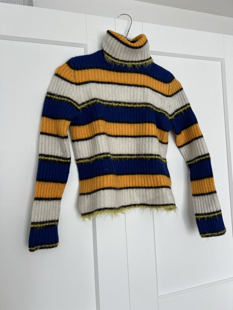 Sportmax Pulls & Sweat-shirts: Max Mara pullover – D'occasion à Pregassona par kat_zh5d