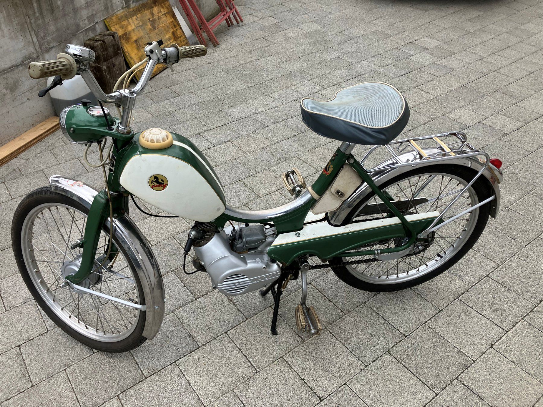 Pony Mofas: PONY Junior – Gebraucht aus Cazis von inf_b6m9